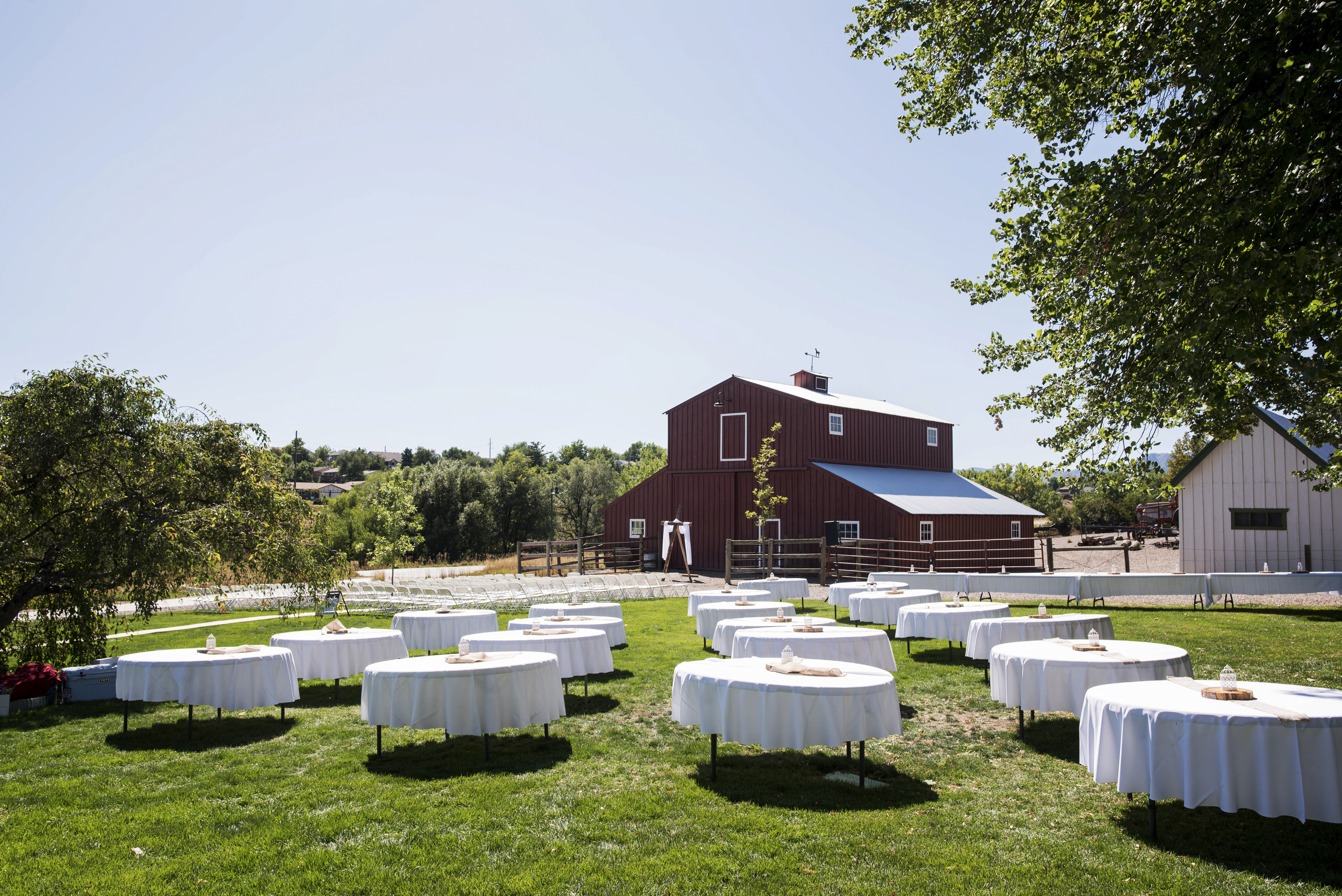 Red Barn Lawn at Heritage Lakewood